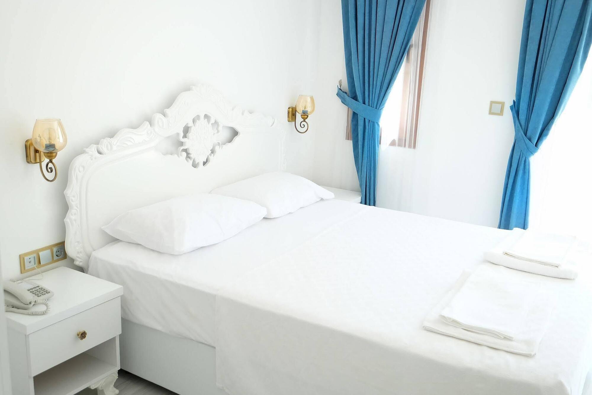 Bugra Alacati (Adults Only) Екстер'єр фото