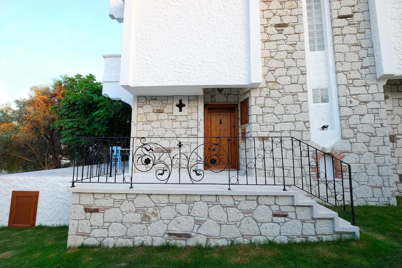 Bugra Alacati (Adults Only) Екстер'єр фото