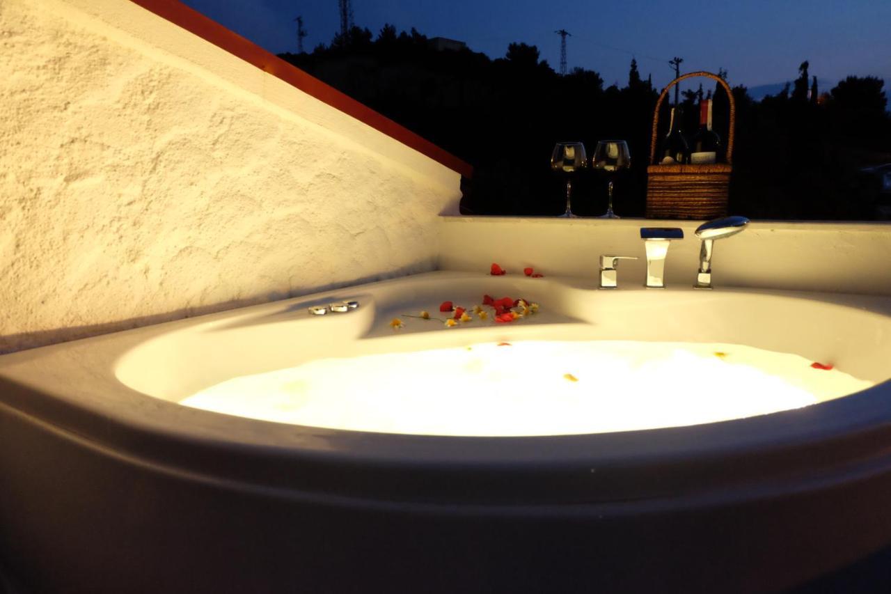 Bugra Alacati (Adults Only) Екстер'єр фото